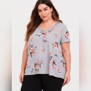 Torrid Grey Georgette Floral Blouse Size 4 = Size 26
